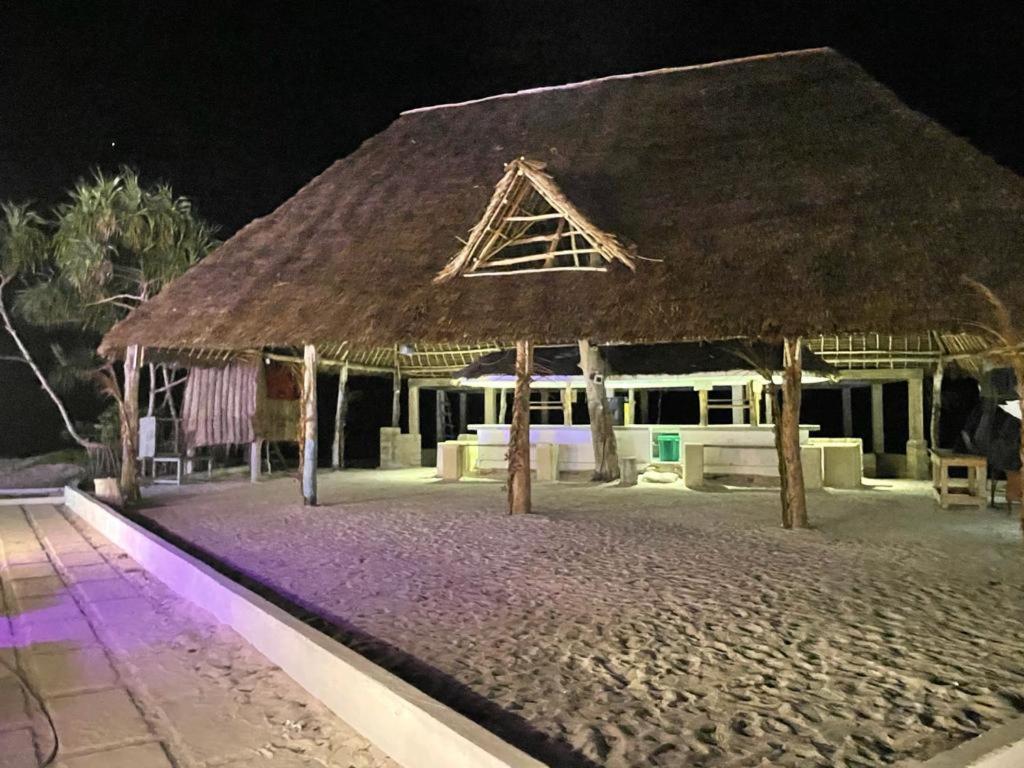 Jambo Beach Hotel Paje Eksteriør billede