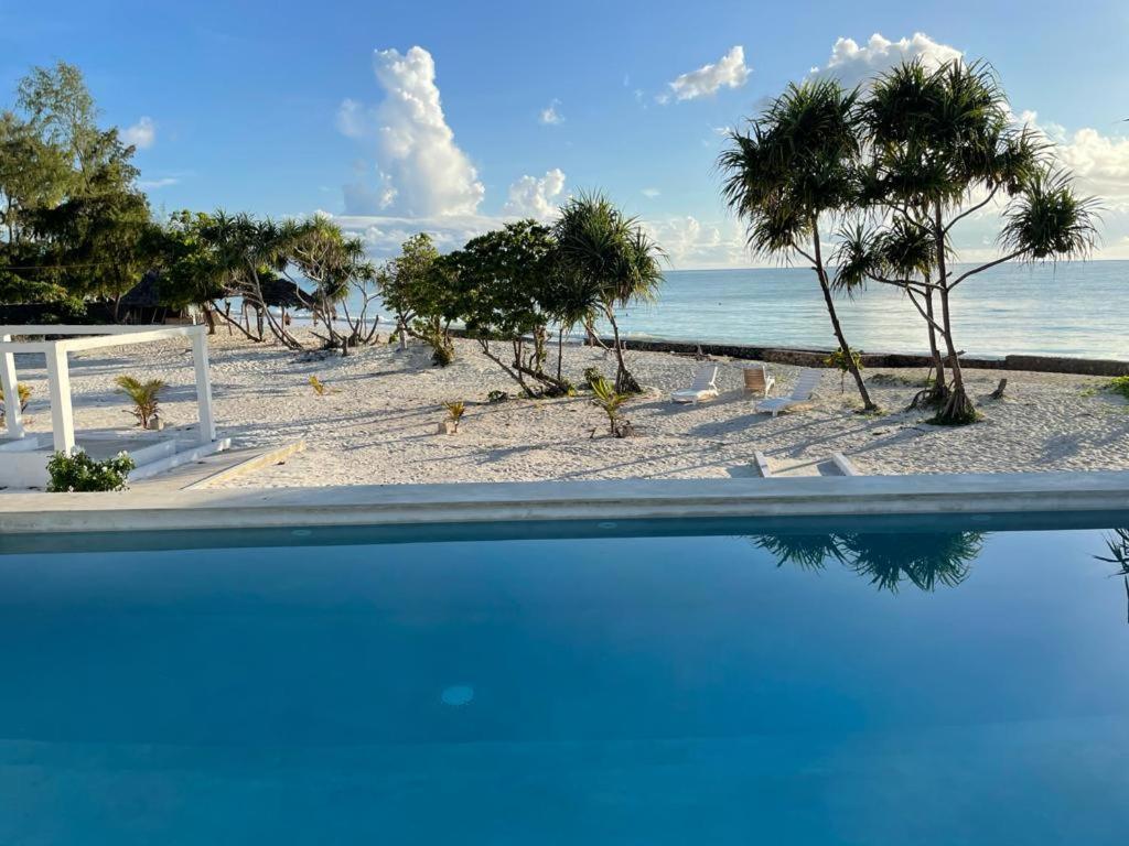 Jambo Beach Hotel Paje Eksteriør billede